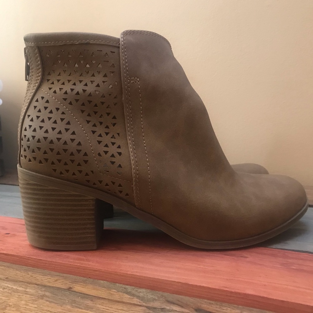 Big Buddha booties